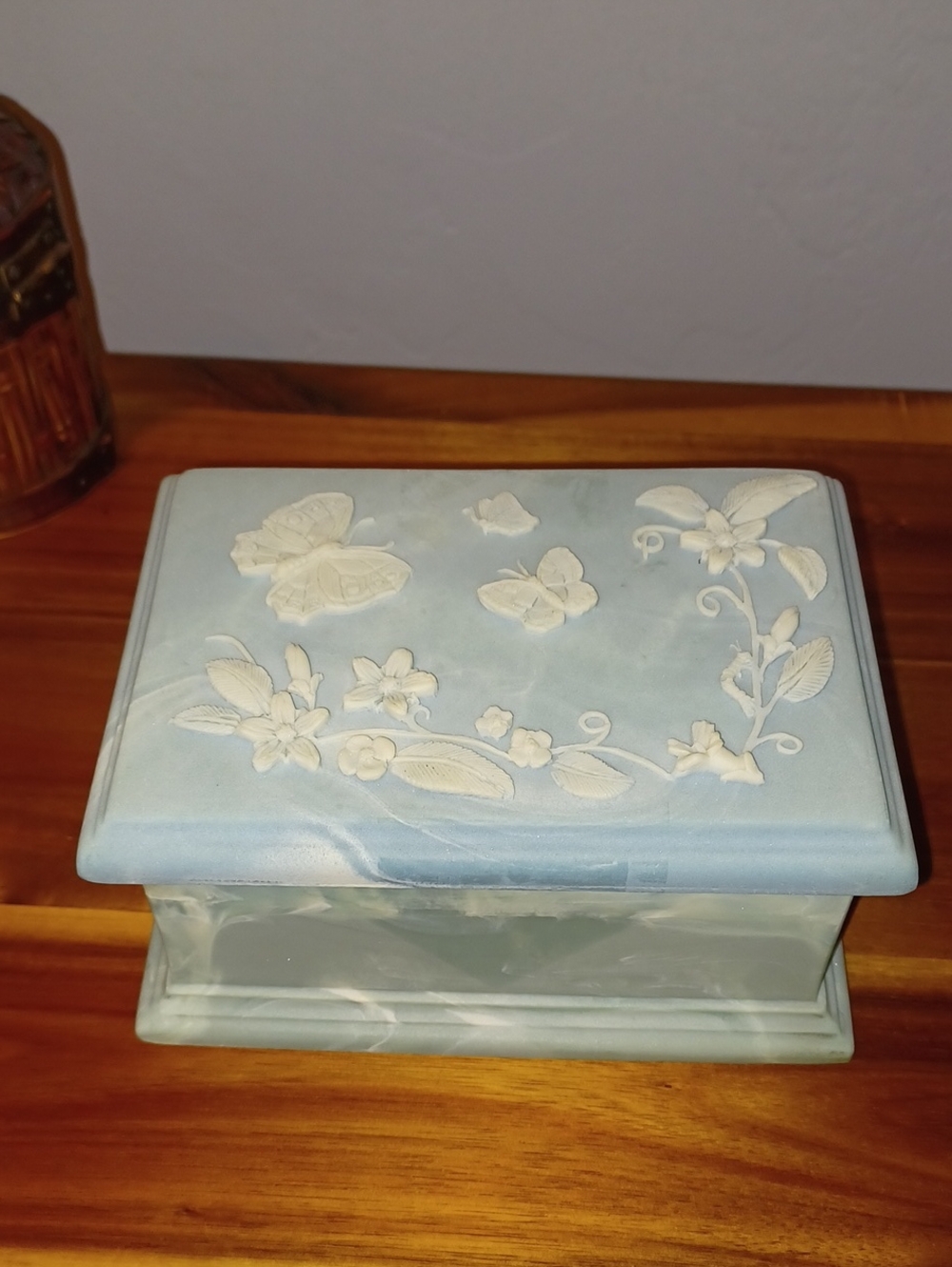 Vintage Incolay Trinket Box
